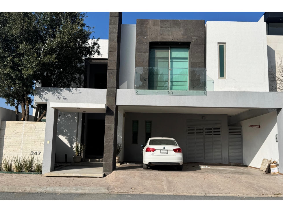 Amplia Casa en VENTA en Misiones II RCV680278