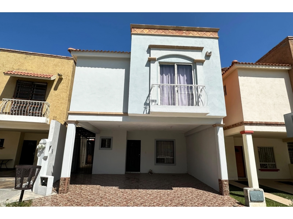 Casa Amueblada en RENTA en Hacienda el Cortijo RCR683113