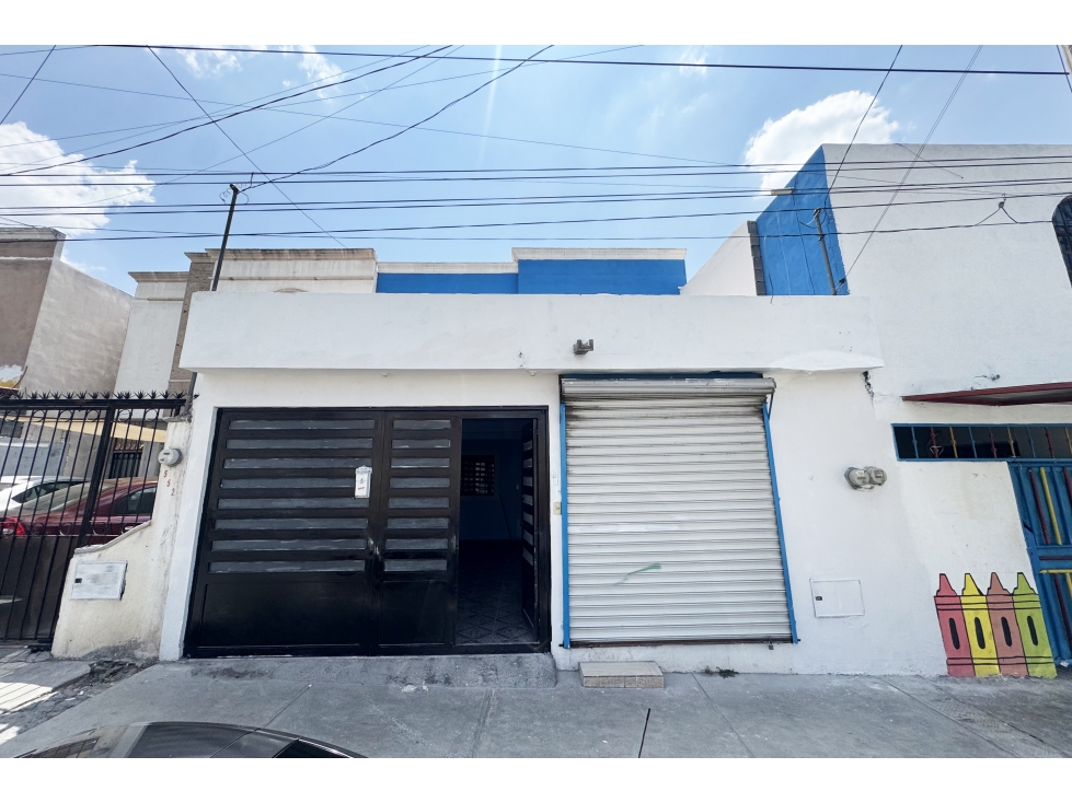 Casa con Local en VENTA en Blvd. Mirasierra RCV686956