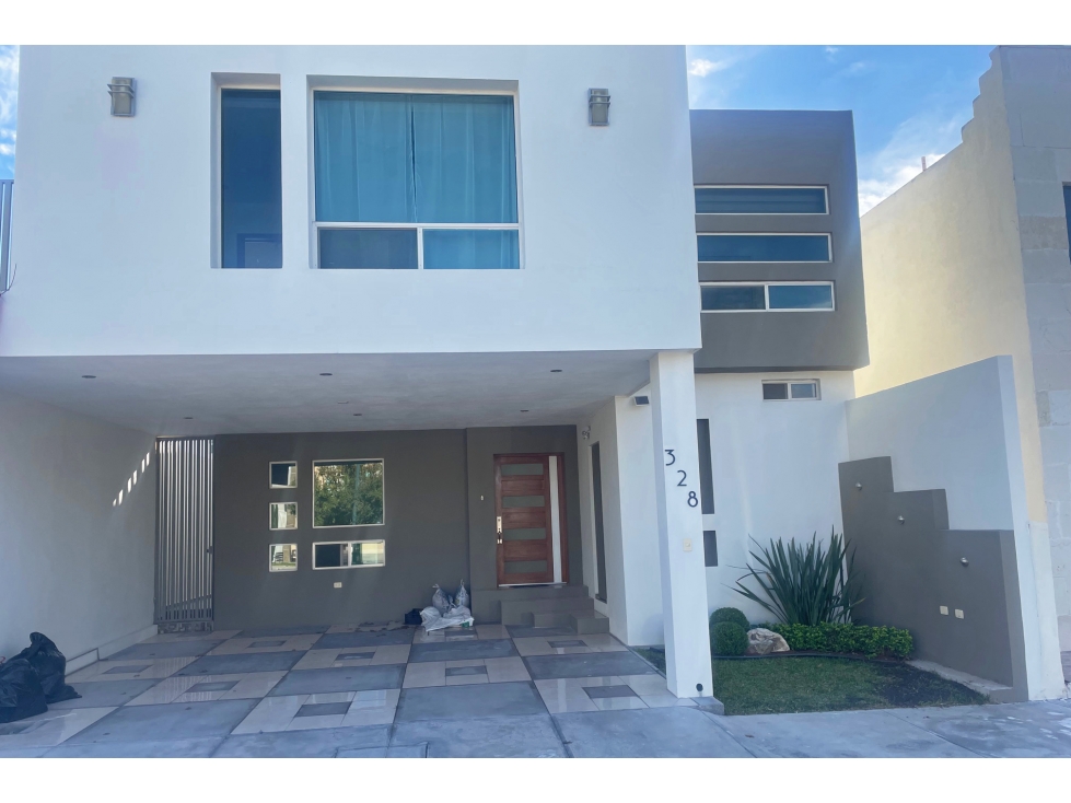 Casa en VENTA en Privanzas del Campestre (Marsella) RCV690412