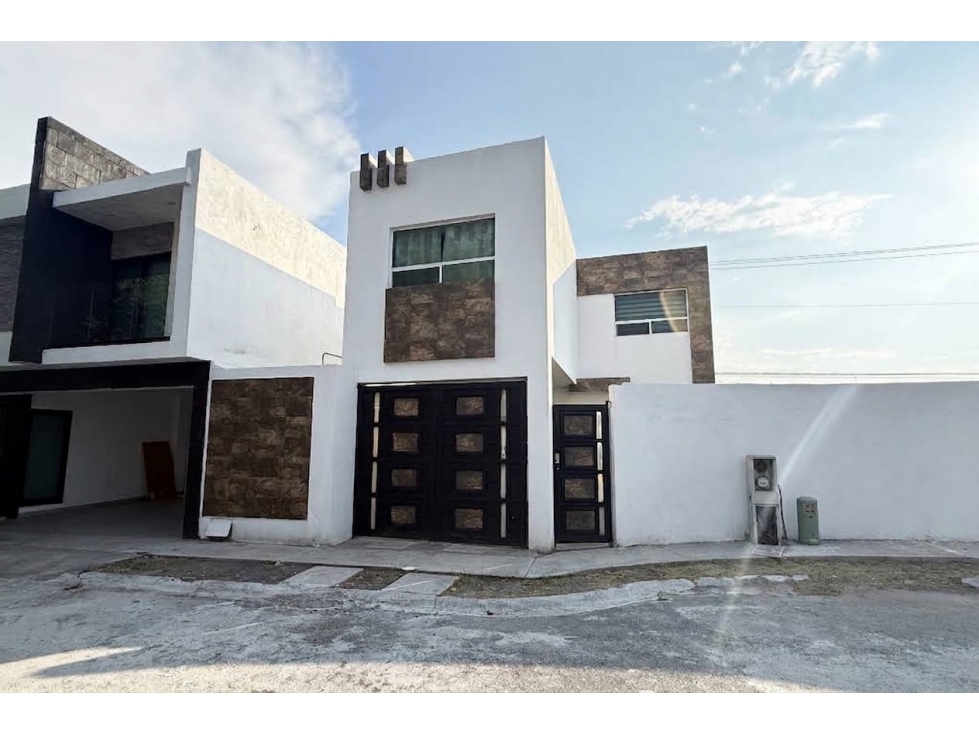 Casa Amueblada en RENTA en Bonterra RCR654409 - 2