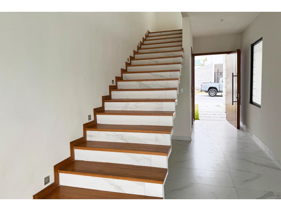 Casa en VENTA en Fracc. La Escondida RCV635773 — foto 2