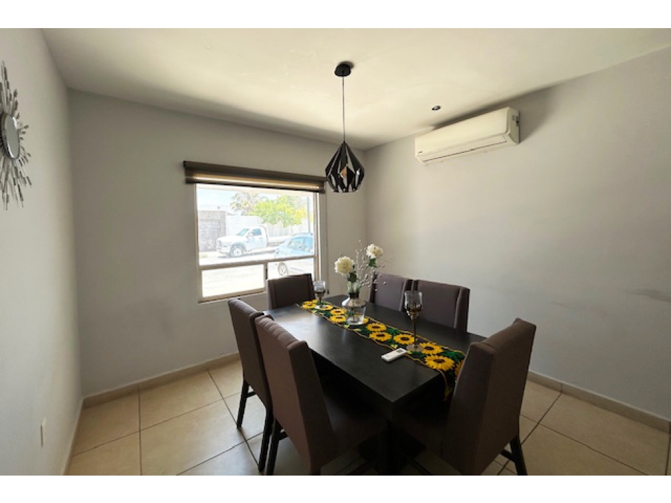 Casa en VENTA con recámara en planta baja en Arteaga RCV644370 — foto 2