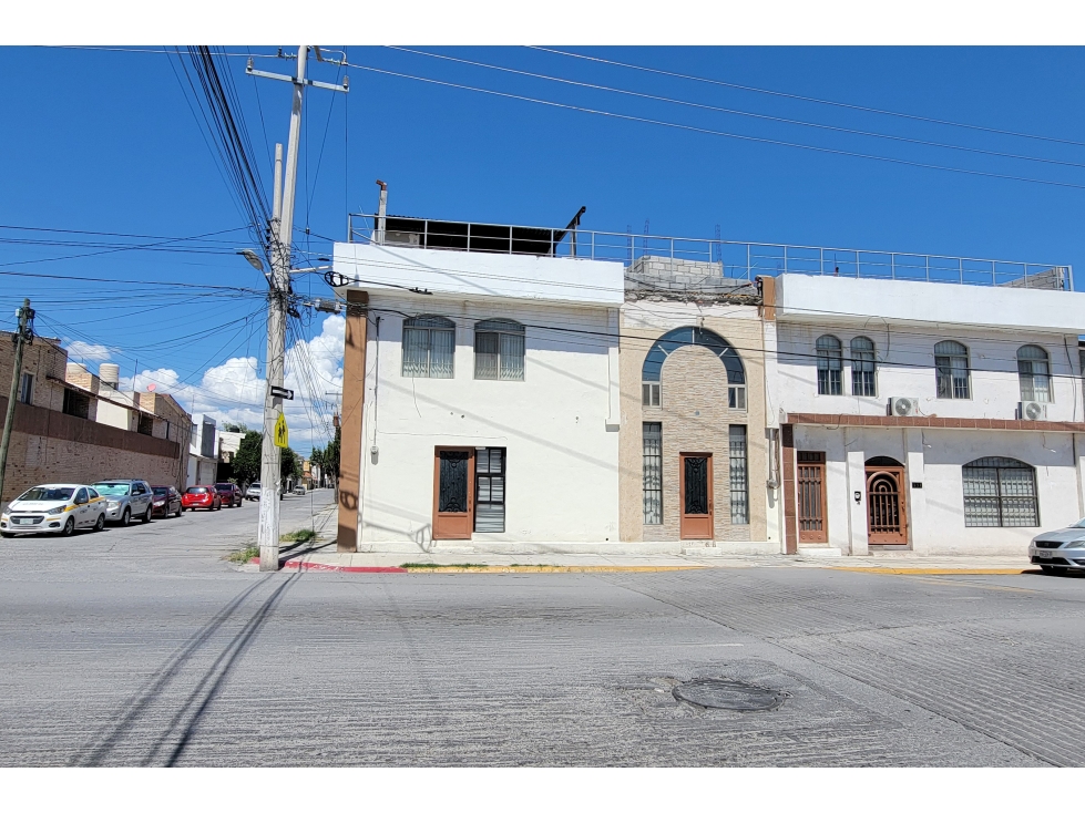 Local comercial en VENTA en col. Cumbres CLV652245 - 2