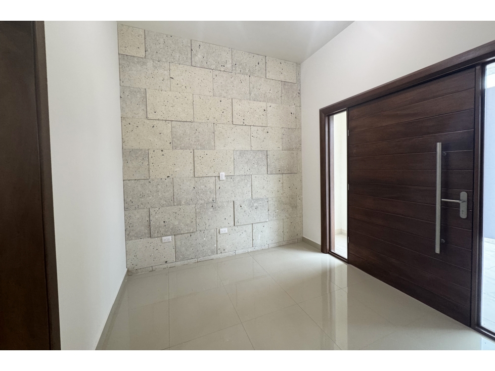 Casa Nueva en VENTA en Rincón de los Encinos RCV655727 — foto 2