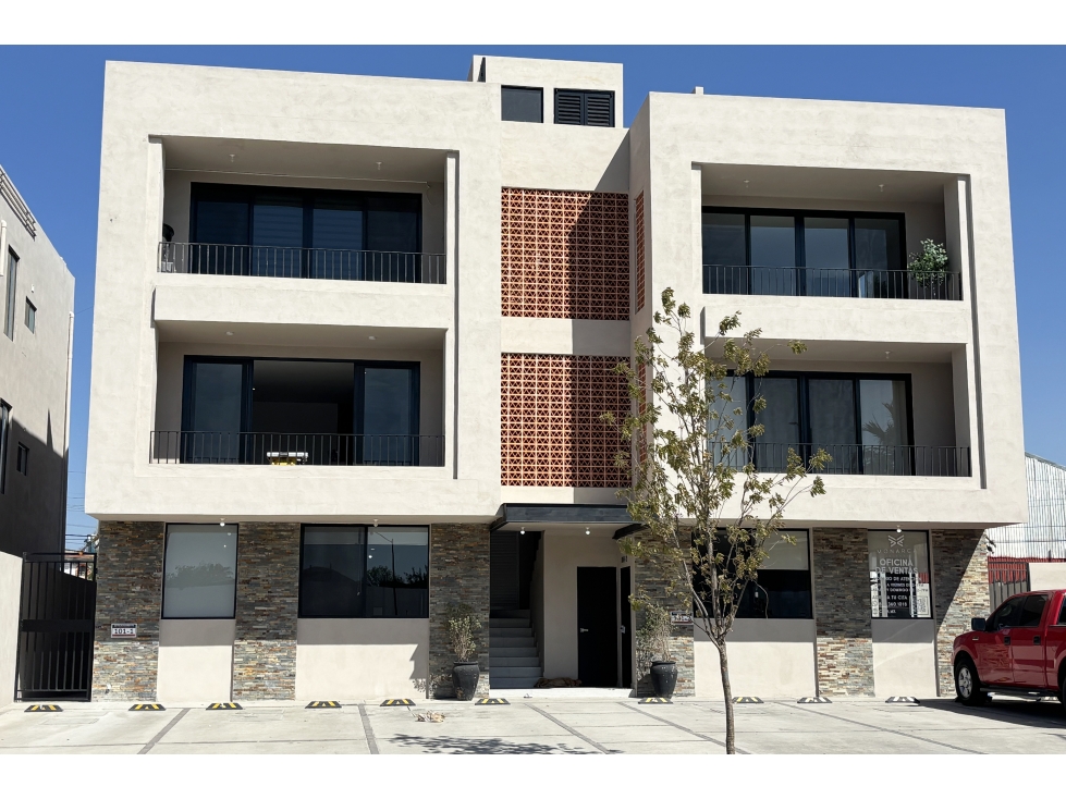 Fraccionamiento Monarca (VENTA) en Ramos Arizpe RCV672109 - 2