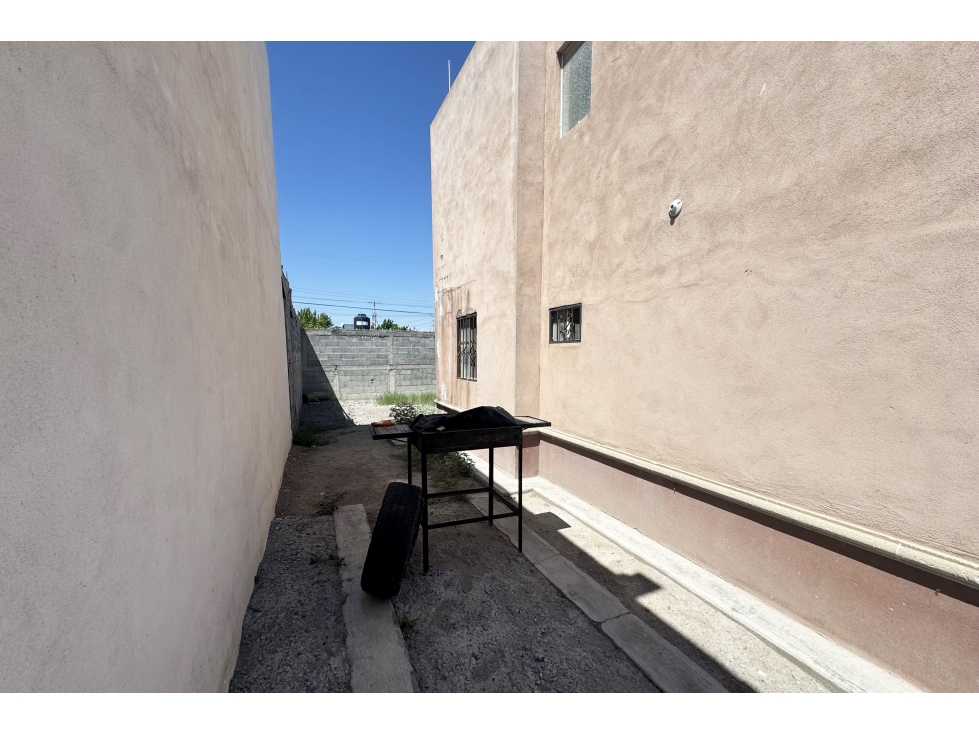 Casa en VENTA en Fracc. Villas de Arizpe, Ramos Arizpe RCV680196 - 2