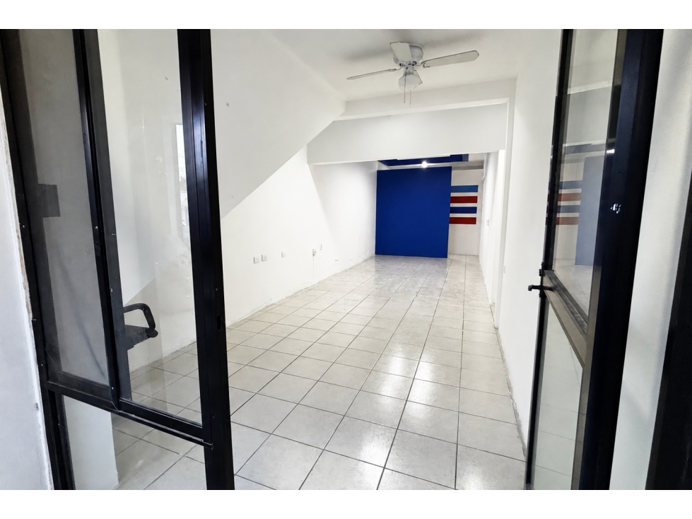 Local en RENTA sobre Blvd. Minería CLR690647 - 2