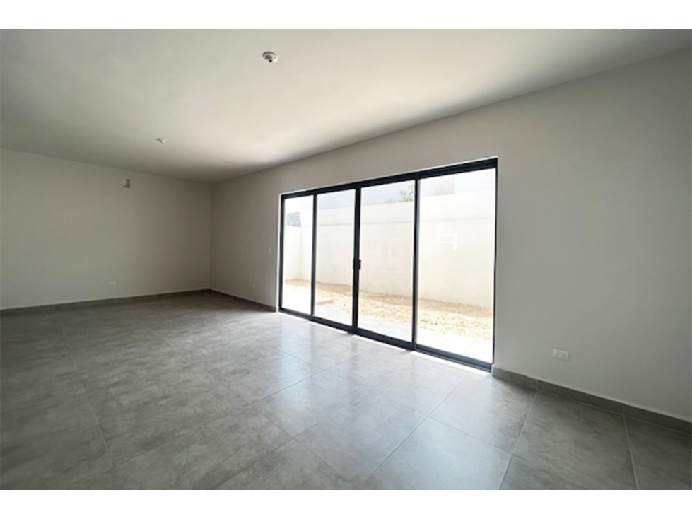 ESTRENA CASA EN RENTA EN SETERRA | RCR691820 — foto 2