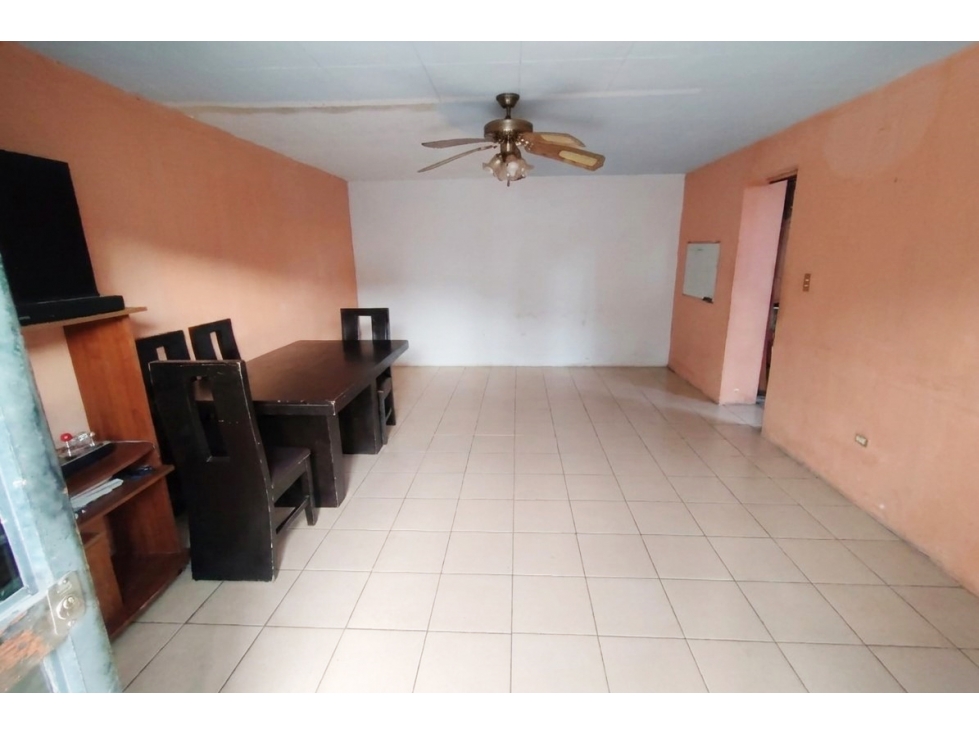 Casa de 1 planta en VENTA en col. Centenario RCV693008 — foto 2