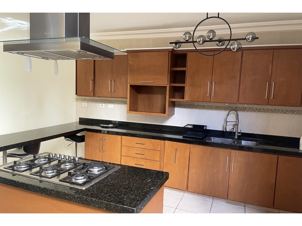Casa en VENTA en Privanzas del Campestre (Marsella) RCV690412 - 3