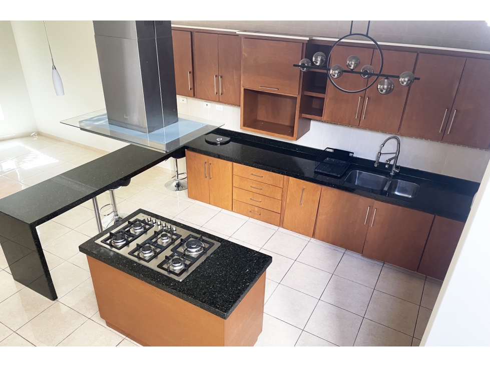Casa en VENTA en Privanzas del Campestre (Marsella) RCV690412 - 4