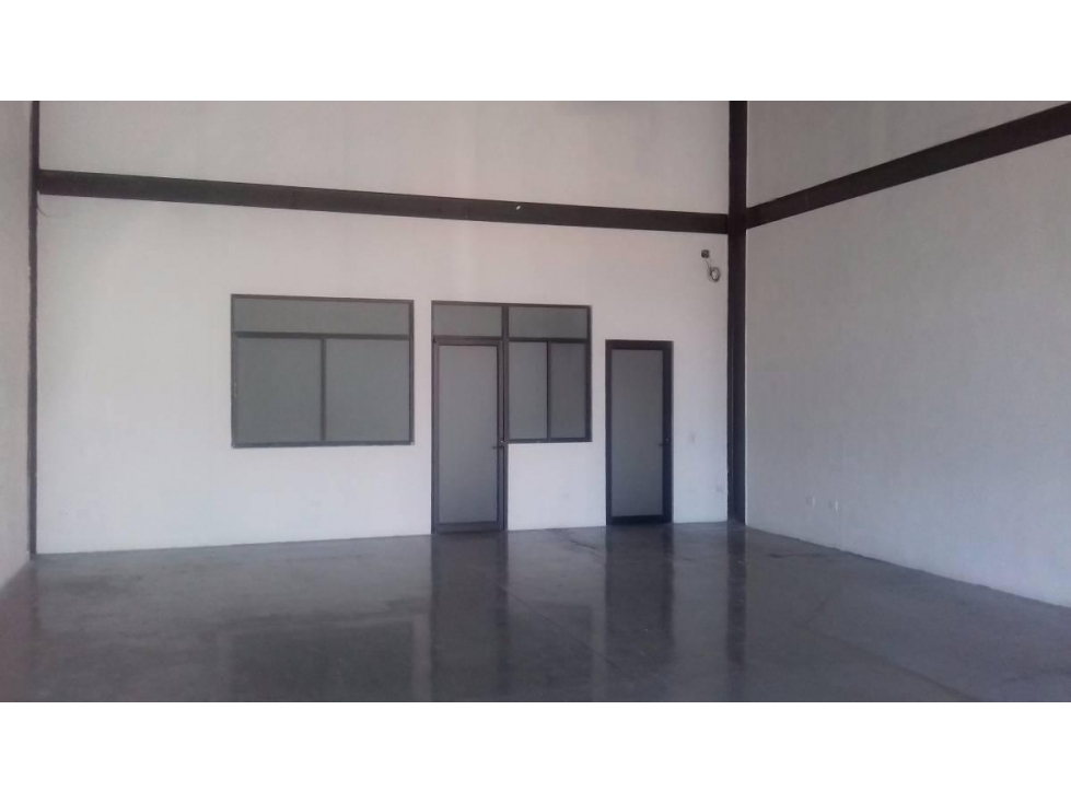 Local Comercial en Plaza 600 CLR373360 - 3