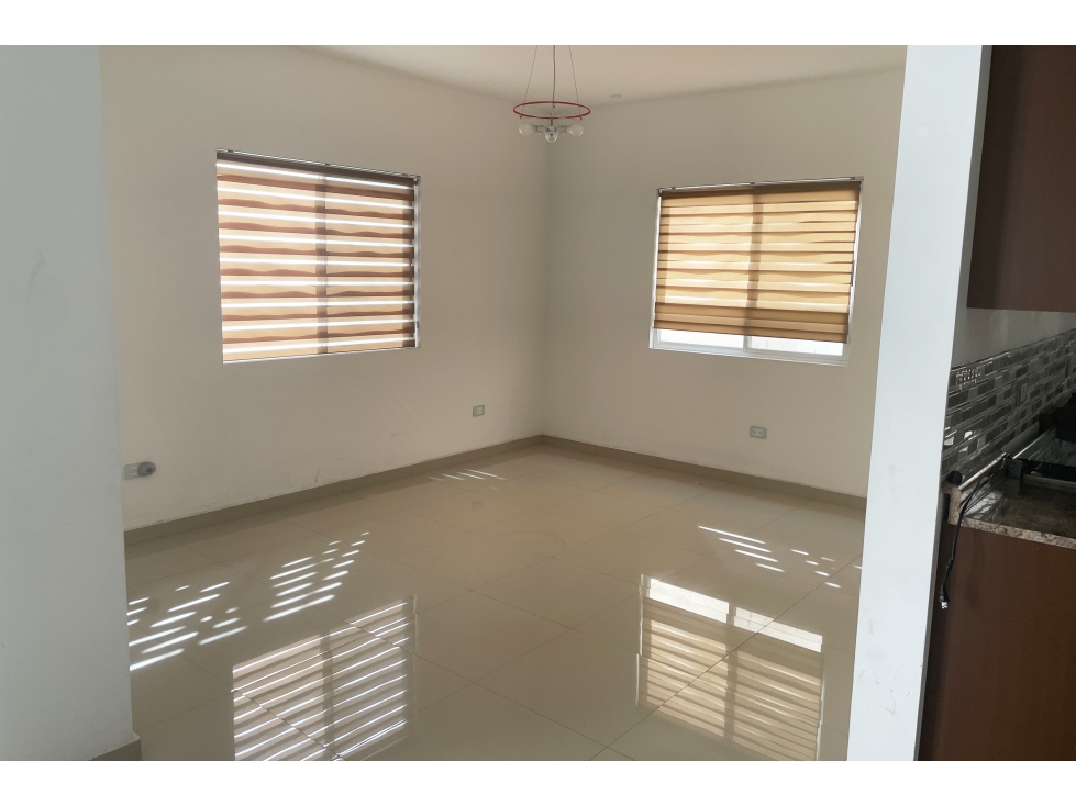 Casa RENTA en Privanzas del Campestre - Sao Paulo RCR630702 — foto 3