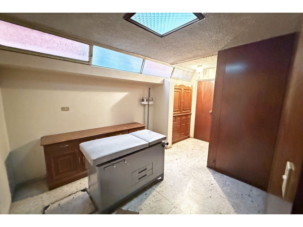 Consultorio Amueblado en RENTA en Zona Centro CCR660846 - 5