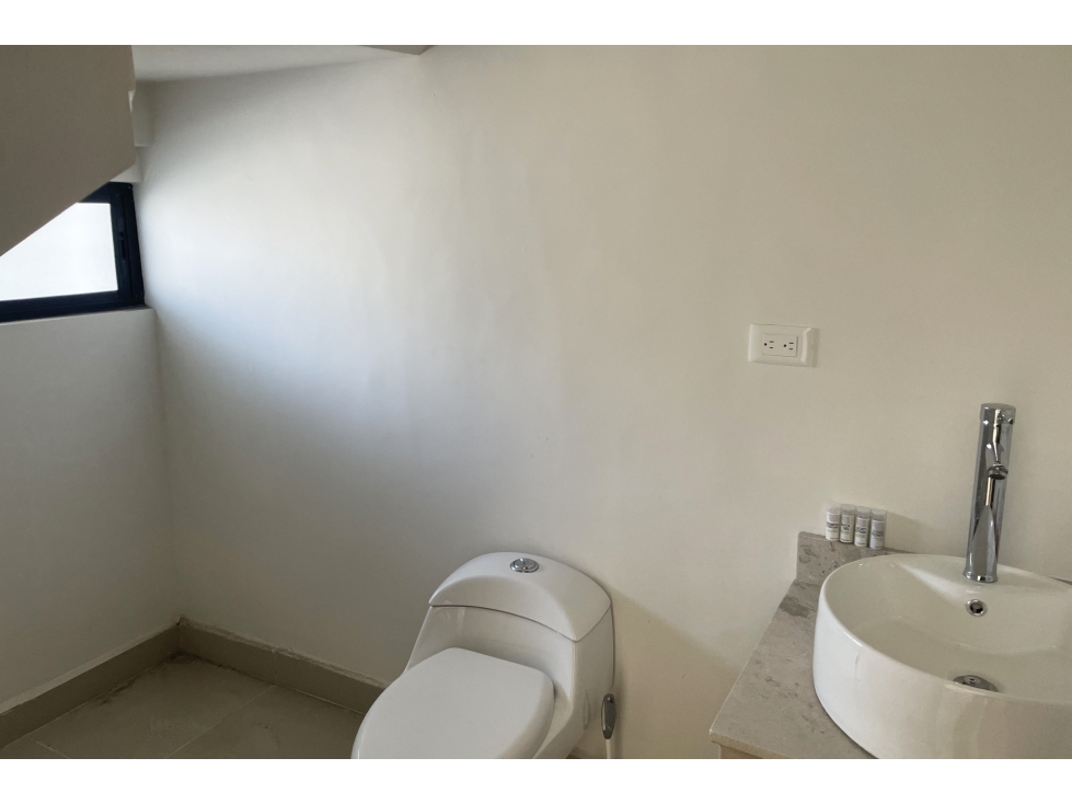 Casa en RENTA a estrenar en Fracc. Santa Elena RCR666613 — foto 3