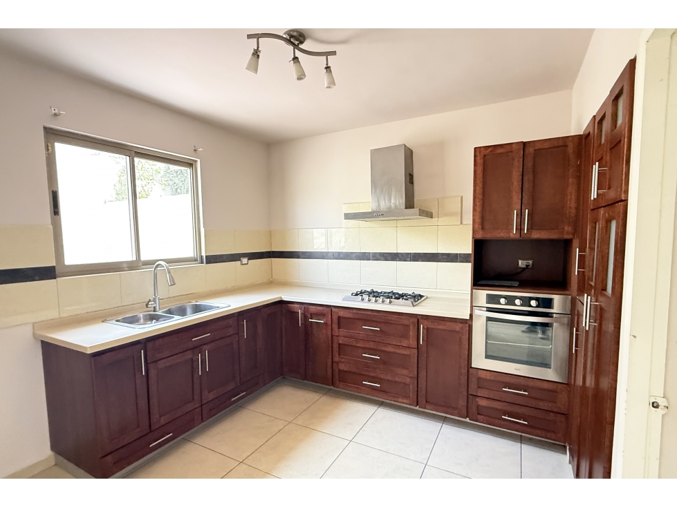 Casa en RENTA en Portales del Valle RCR679449 - 3