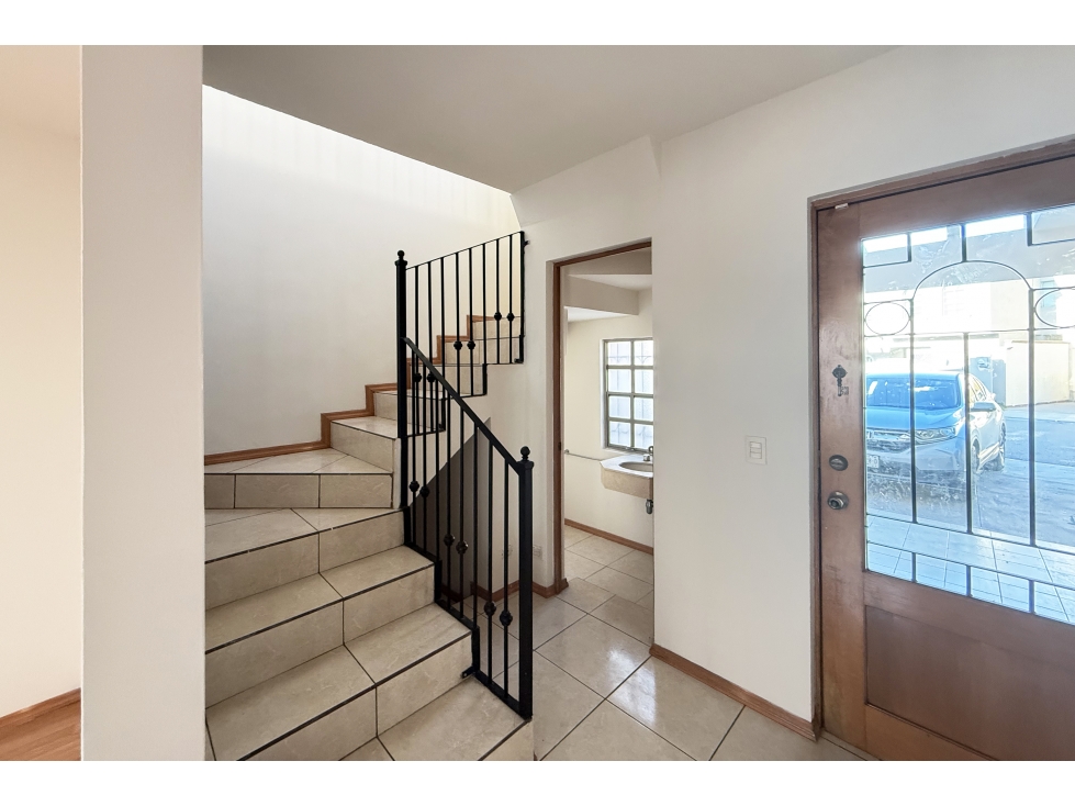 Casa en VENTA en Privadas el Rosario, al norte de Saltillo RCV690628 - 3
