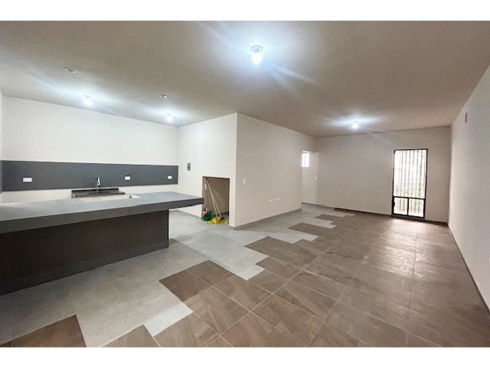 CASA NUEVA EN VENTA AL ORIENTE DE SALTILLO RCV692080 — foto 3