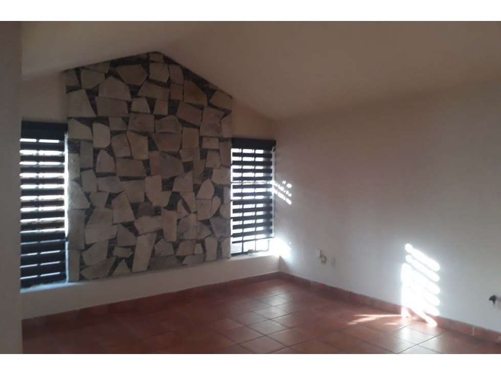 Casa en RENTA para oficina o casa habitación RCR455023 — foto 3