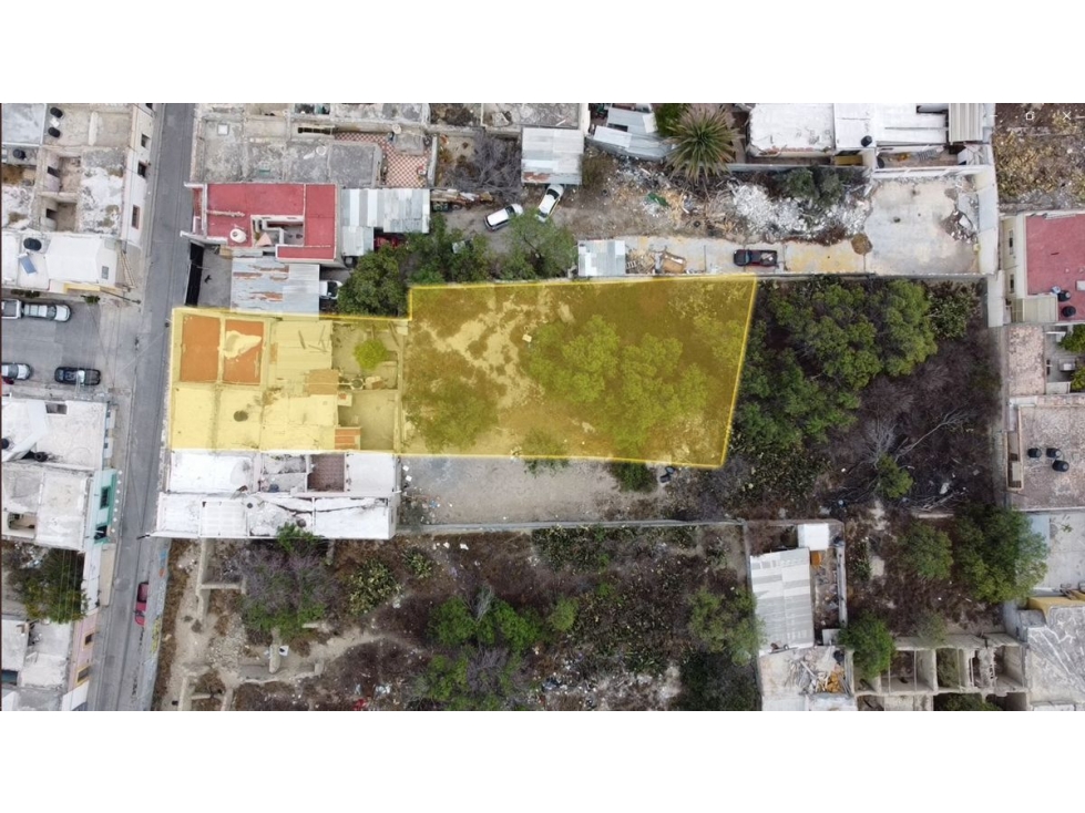 Se VENDE terreno irregular de 1,281m2 RCV567857