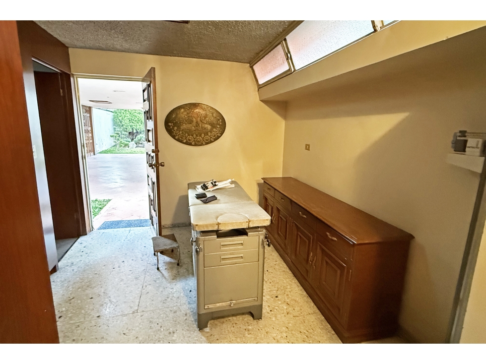 Consultorio Amueblado en RENTA en Zona Centro CCR660846 - 6