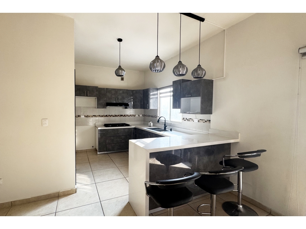 Amplia Casa en RENTA en Residencial Terralta RCR676170 — foto 4