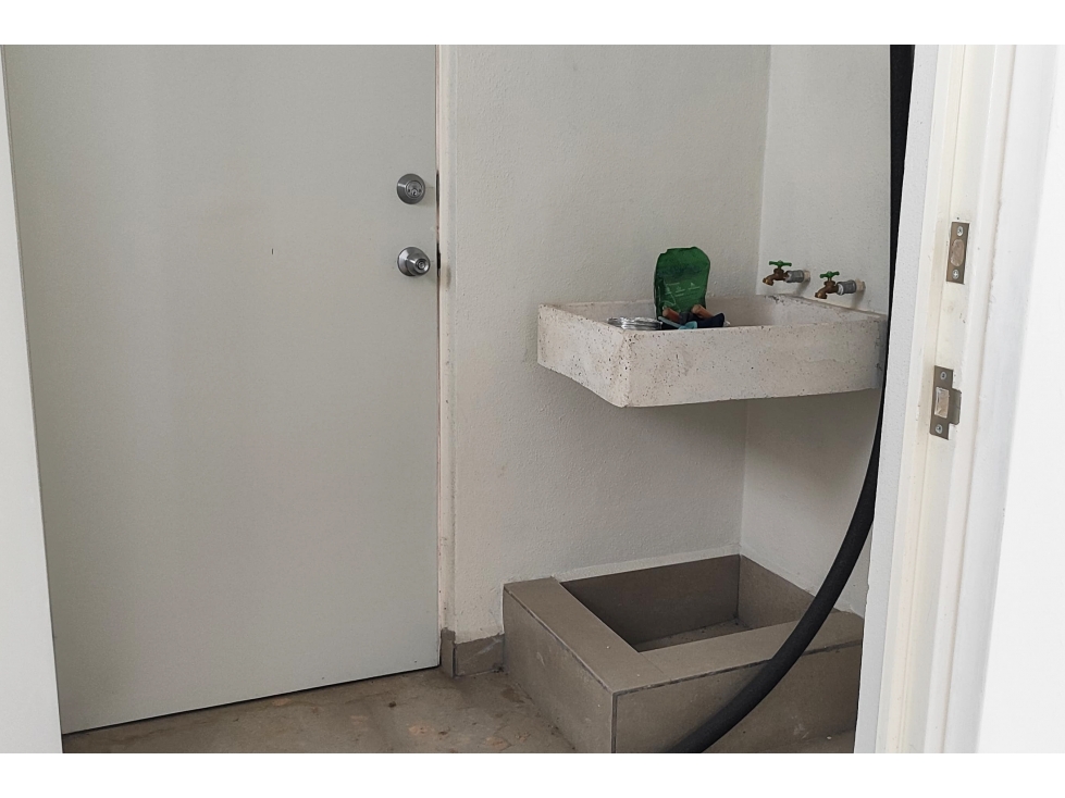 Casa Nueva en VENTA en Fracc. Cantabria RCV677795 — foto 4