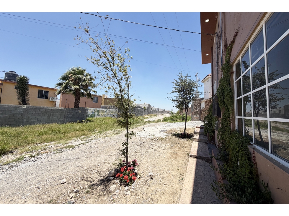 Local en RENTA sobre Blvd. Manuel Acuña en Ramos Arizpe CLR680106 - 4