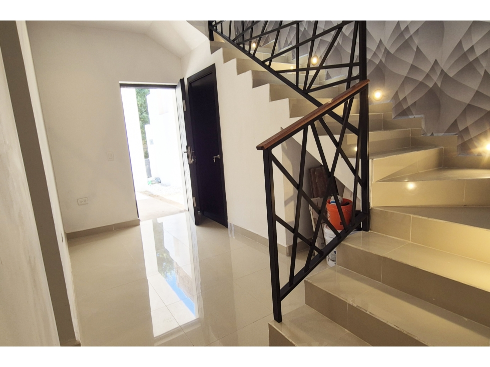 Estrena Casa al Norte de Saltillo en Las Quintas RCV690278 - 4