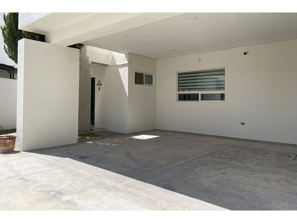 VENTA de Casa en Fracc. Canteras RCV691049 - 4