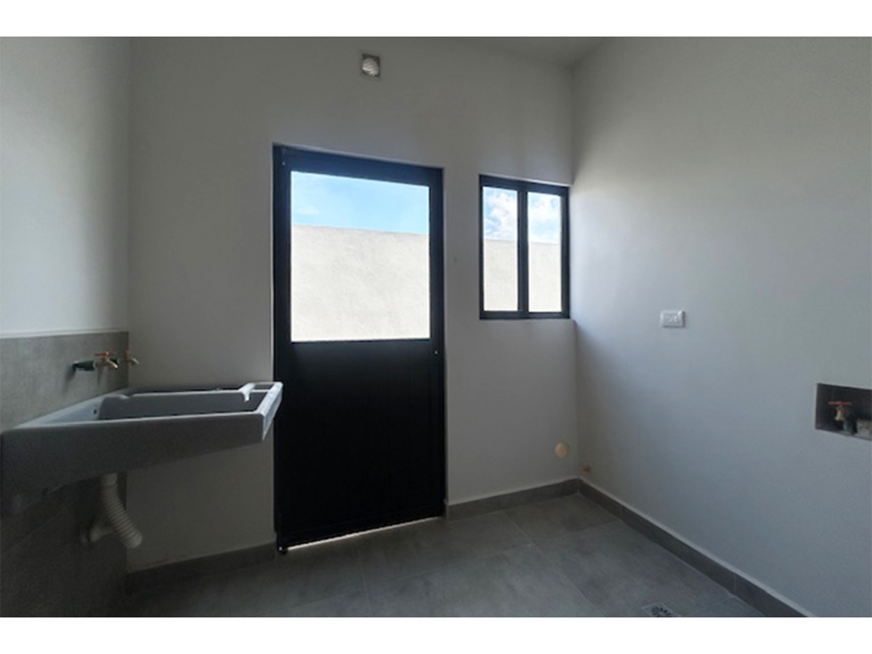 ESTRENA CASA EN RENTA EN SETERRA | RCR691820 — foto 4