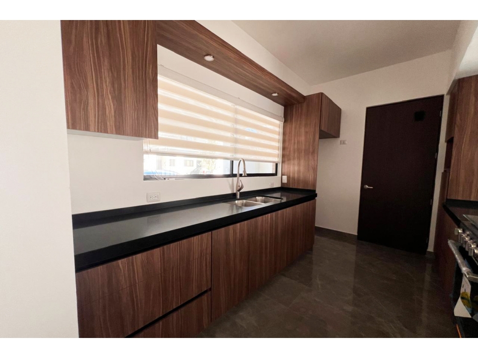 Casa en RENTA en Fracc. Alyssa RCR661035 - 5