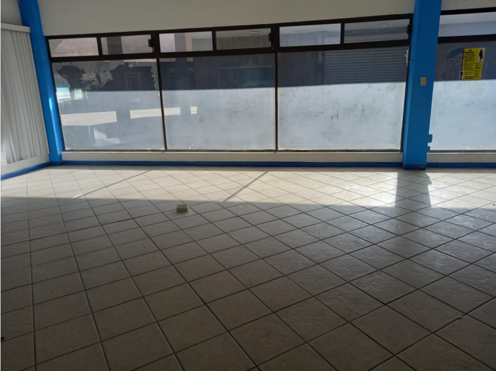 Local en renta en "Plaza Fundadores" CLR661395 — foto 4