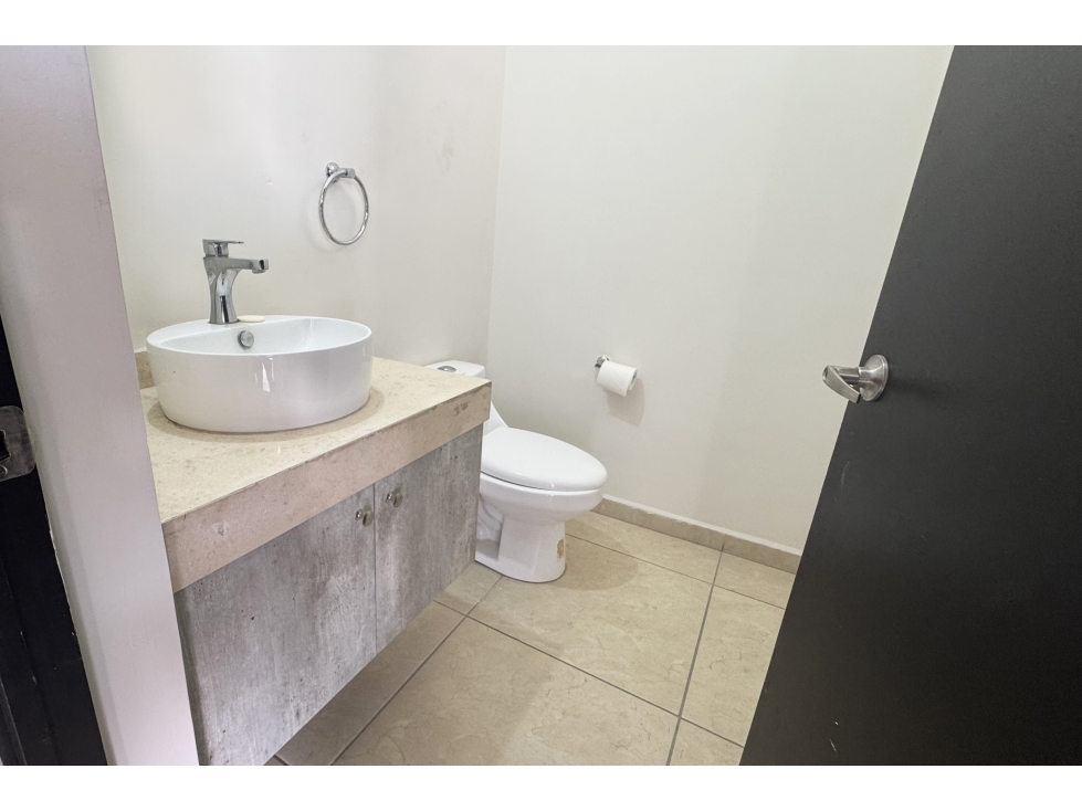 Amplia Casa en RENTA en Residencial Terralta RCR676170 — foto 5