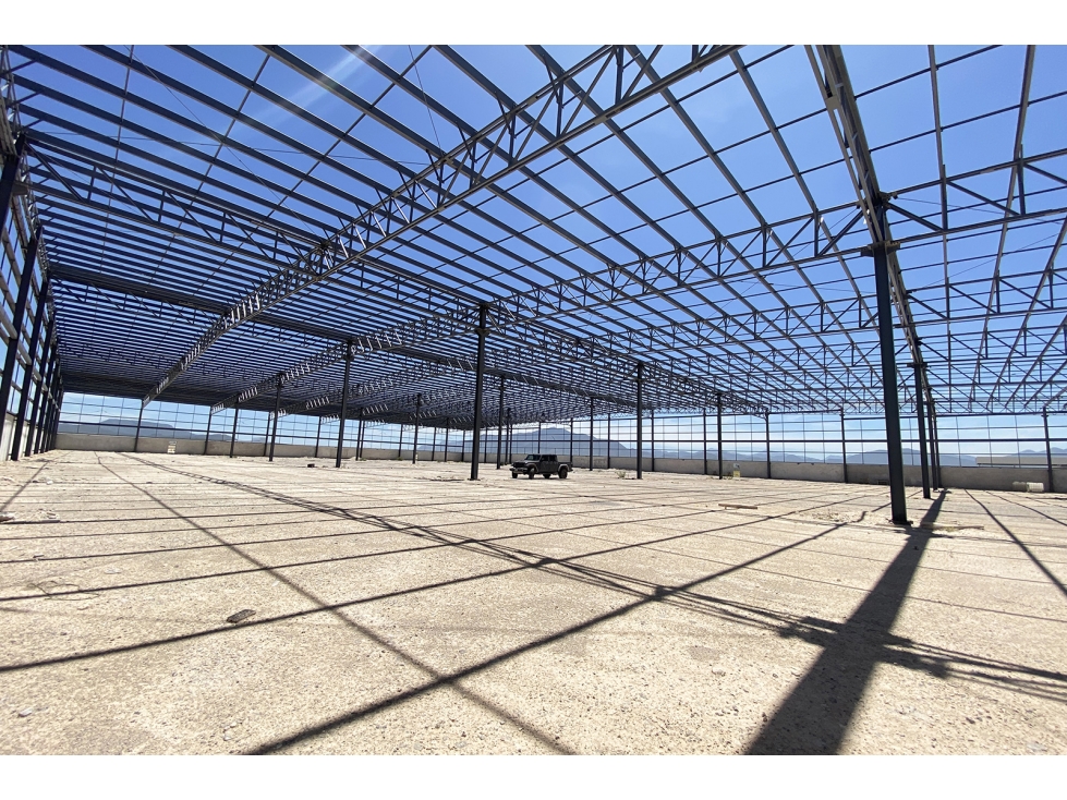 RENTA de Bodega Industrial Nueva en Derramadero IBR687447 - 5