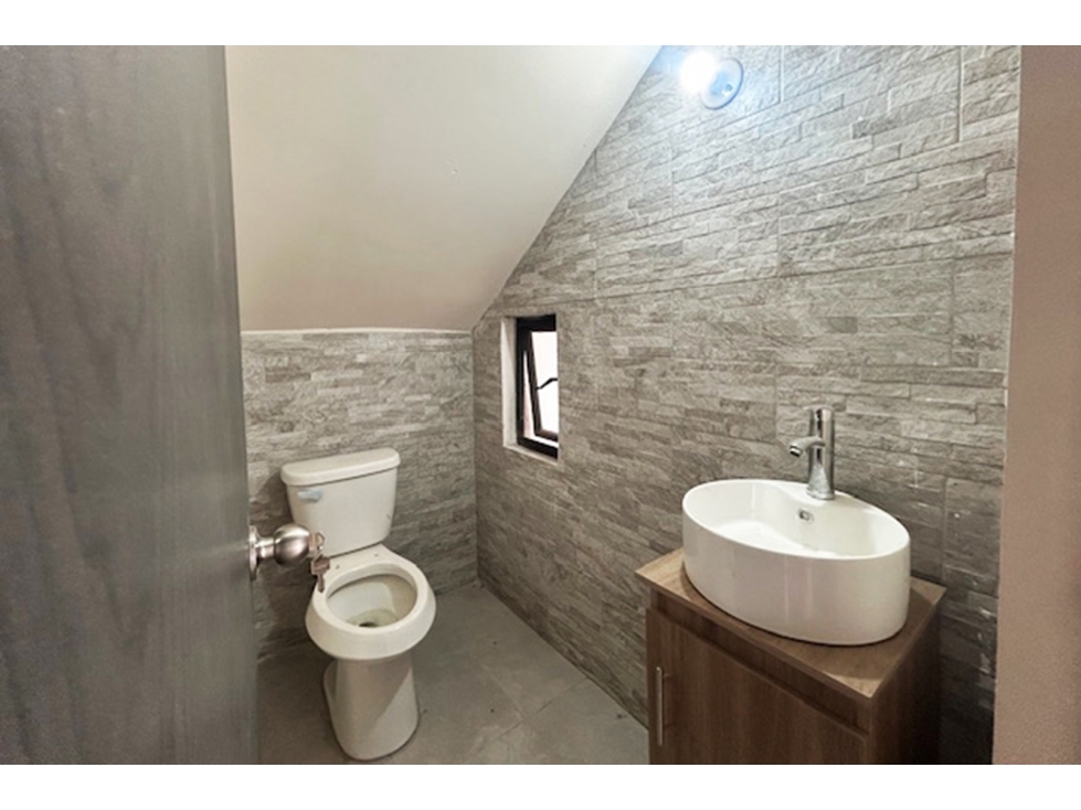 CASA NUEVA EN VENTA AL ORIENTE DE SALTILLO RCV692080 — foto 5
