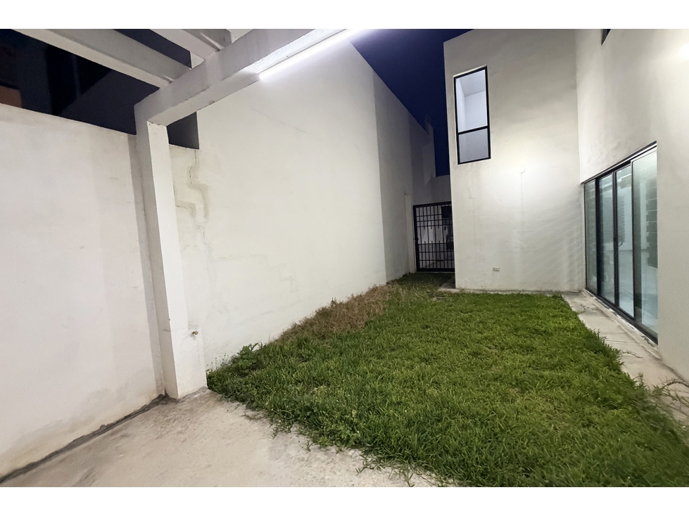 Casa Nueva en RENTA en Hacienda La Aurora RCR692991 — foto 5