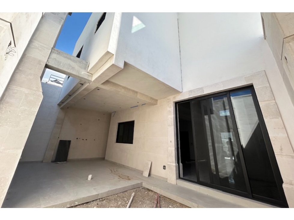 Estrena residencia en VENTA en fraccionamiento Torrealta RCV654190 — foto 6