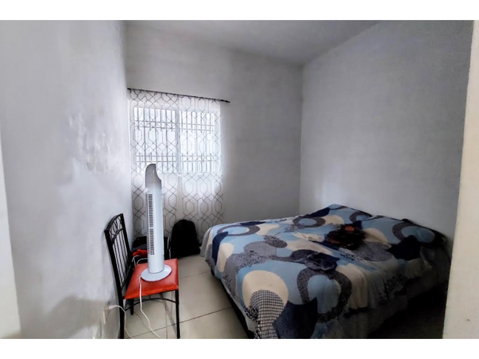 Casa en RENTA semi-amueblada en Valle de los Almendros RCR688661 - 6