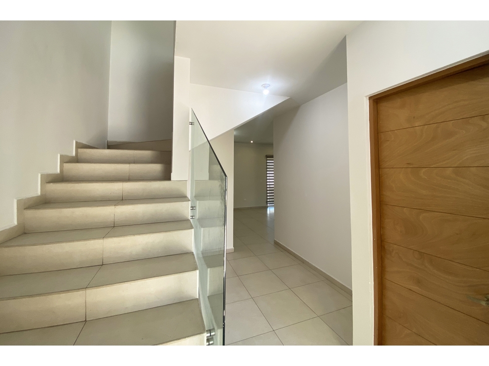 VENTA de Casa en Fracc. Canteras RCV691049 - 6