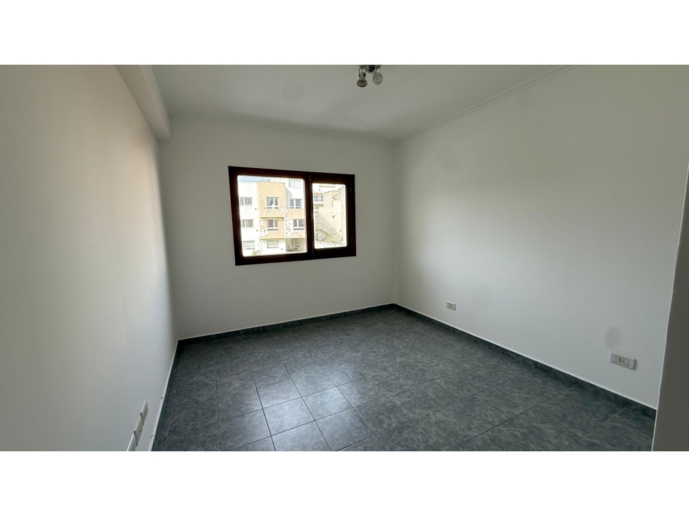 Departamento en VENTA - 2 Amb. - Primer Piso - SEMICENTRO — foto 5