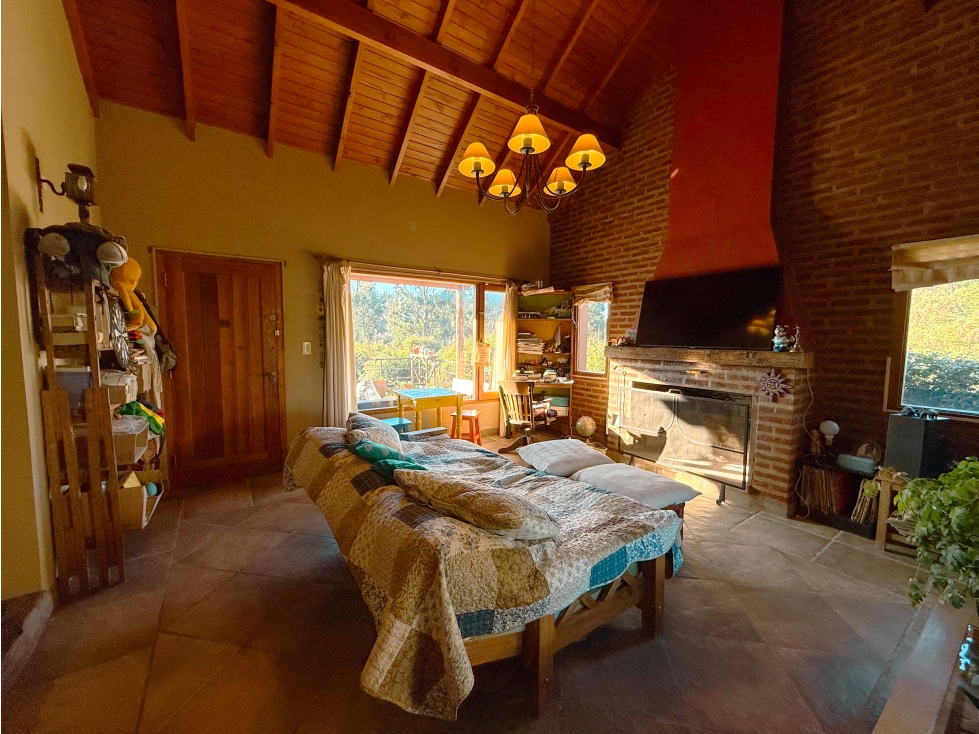 CASA EN VENTA - ZONA LAGO DEL FUERTE, TANDIL - 6