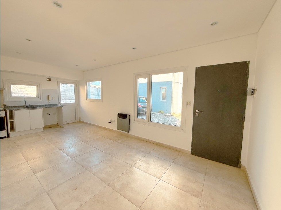 DUPLEX - 1 DORMITORIO - CON COCHERA - 3