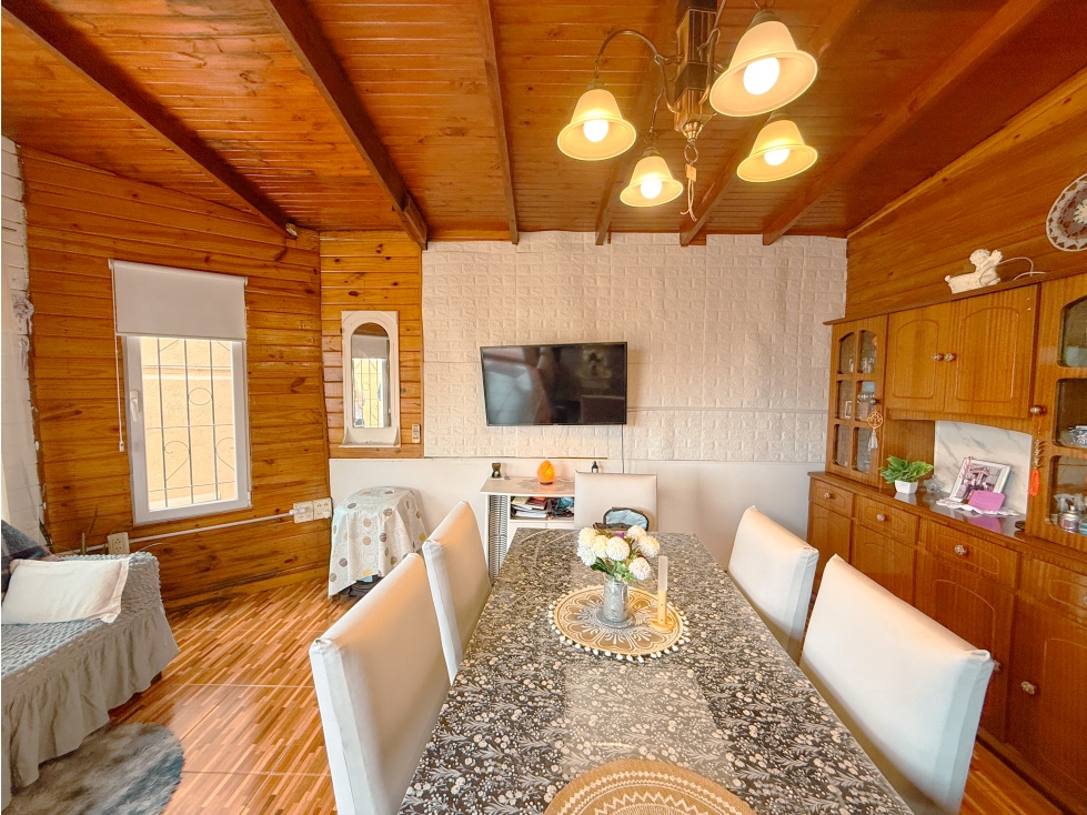 EN VENTA CASA + DOS DEPARTAMENTOS - TANDIL — foto 4