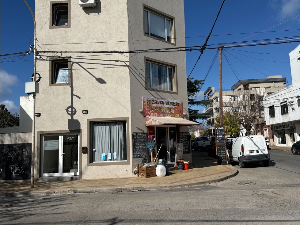 LOCAL COMERCIAL EN VENTA - Semicentro Tandil - 3