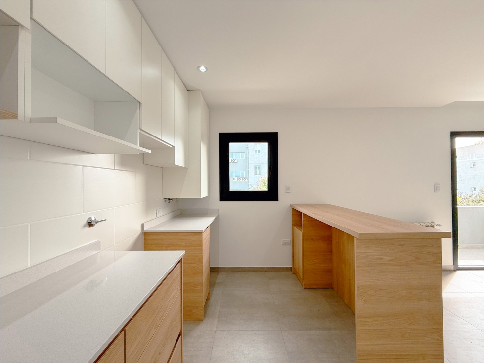 DEPARTAMENTO 2 AMBIENTES CON BALCON - TANDIL, CENTRO. — foto 4
