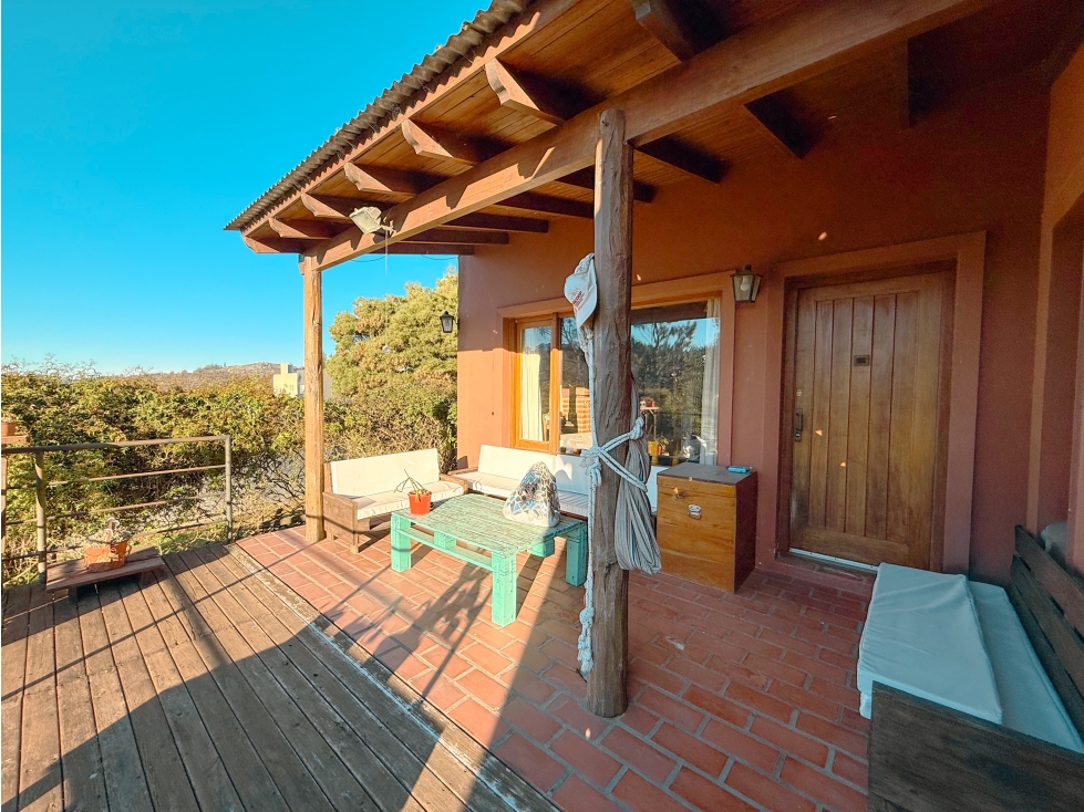 CASA EN VENTA - ZONA LAGO DEL FUERTE, TANDIL - 4