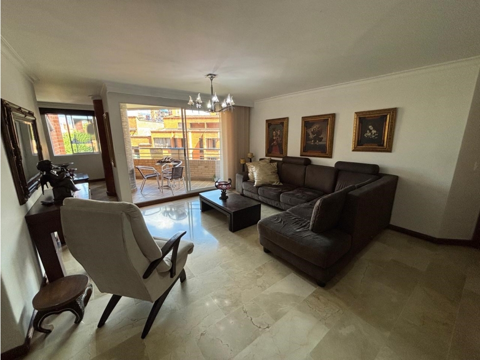 VENTA APARTAMENTO CERCA IGLESIA SANTA TERESITA LAURELES