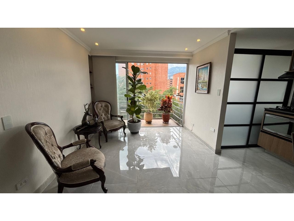 VENTA APARTAMENTO REMODELADO CERCA SEGUNDO PARQUE LAURELES